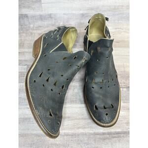 Musse & Cloud Womens Size 9/40 Caila Laser Cut Boots Gray Casual Ankle Bootie